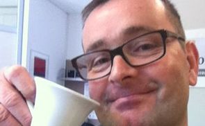 Stefan Schlager lädt zur Schlager-Zeit ein. © Urbi@Orbi