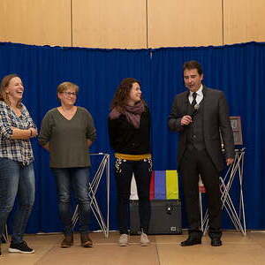 The Magic Priest in Dorf