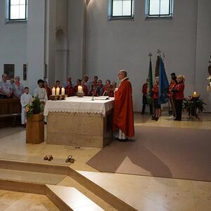 Gemeinsame Prozession von Marcel Callo und St, Quirinus