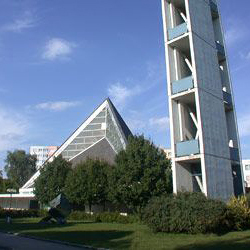 Autobahnkirche Haid