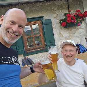 Ein Gipfelbier mit Bernd und P. Anselm