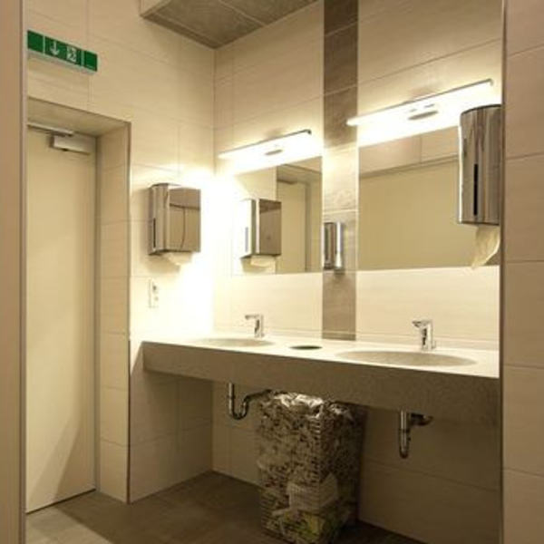 Sanierung der Toiletteanlagen im Pfarrheim Peuerbach