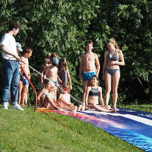 OLYMPUS DIGITAL CAMERA         