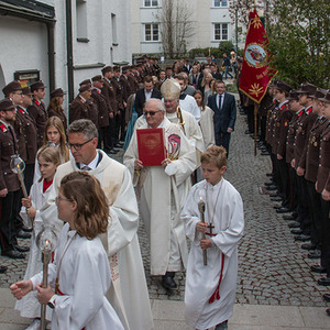 Altarweihe mit Bischof Manfred Scheuer