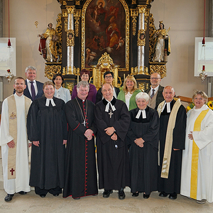 Kirchenvertreter mit Seelsorgeteam