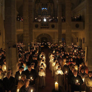 Osternachtsfeier mit Glockenweihe