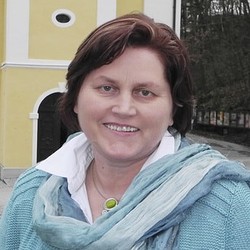 Adelheid Schrattenecker