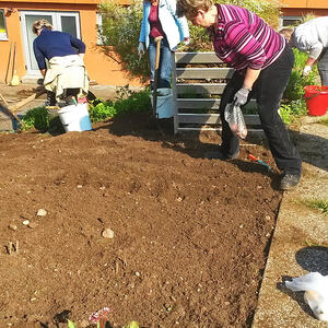 Gartenpflege es Pfarrgartens