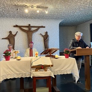 Frauenmesse und Kochheftpräsentation