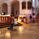 Gebet in der Karmelitenkirche
