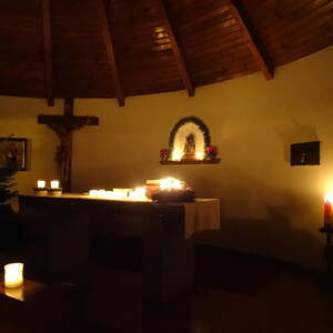 Roratemesse mit Adventfeier in der Kapelle Ernsting