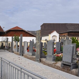 Pfarrfriedhof Franking