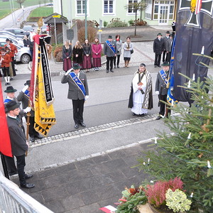 Gedenken am Kriegerdenkmal