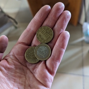 Fleißige „Bienen“ beim Kirchenputz