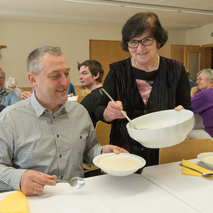 Suppenessen zum Familienfasttag im Pfarrheim Kirchdorf/Krems