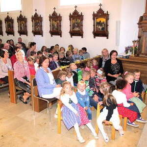 Erntedankfestzug und Gottesdienst in der Pfarrkirche Traberg