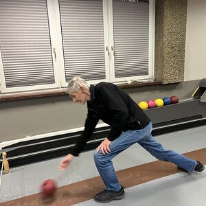 Die kmb St. Quirinus  lädt zum Kegeln ein