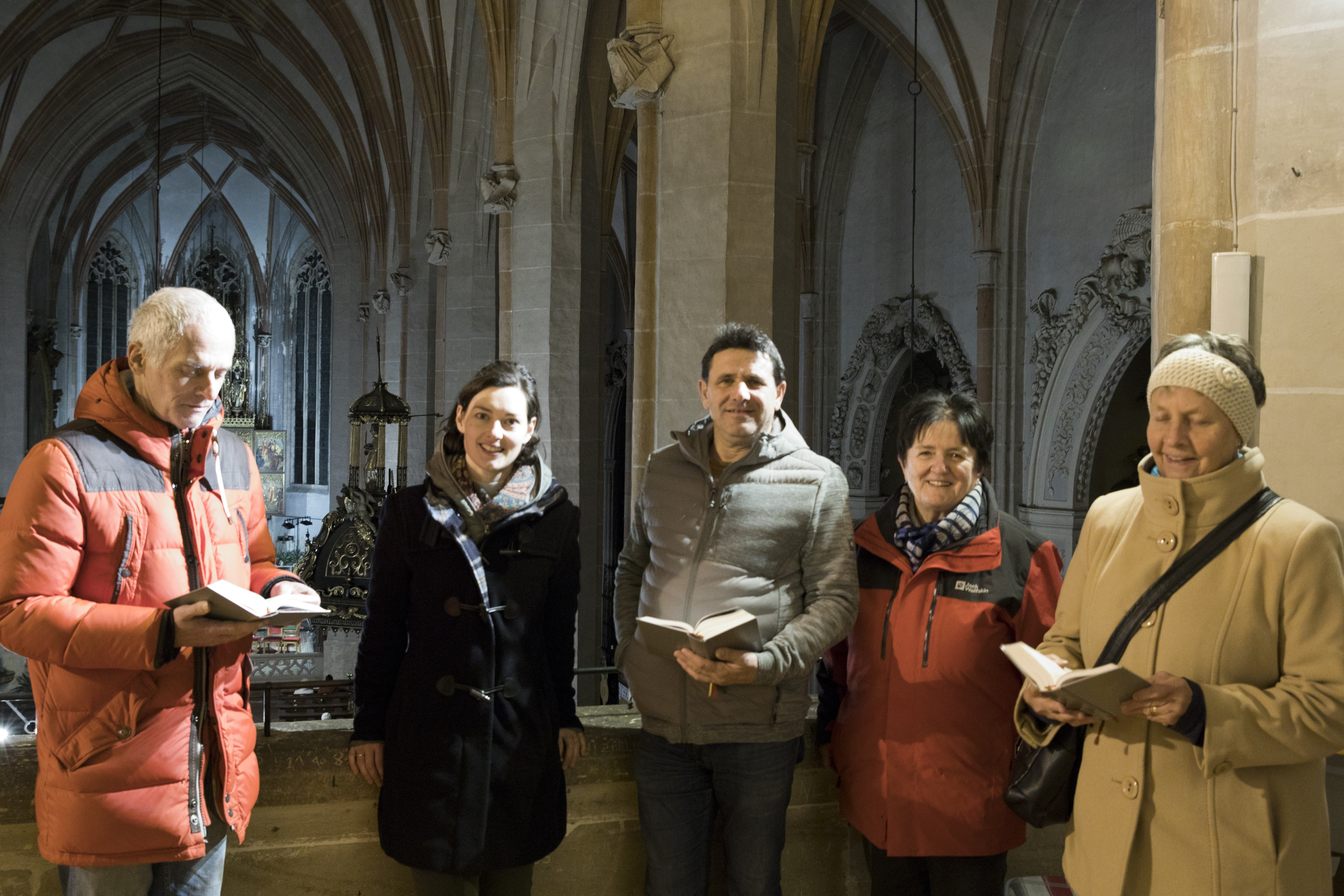 Ein Teil der SeminarteilnehmerInnen am Chor