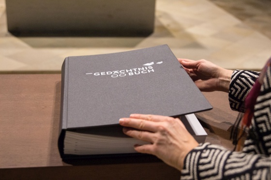 Gedächtnisbuch / © Diözese Linz_Maria Appenzeller Gedächtnisbuch