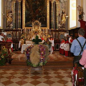 Erntedankfest mit Pfarrfoto