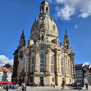Frauenkirche außen