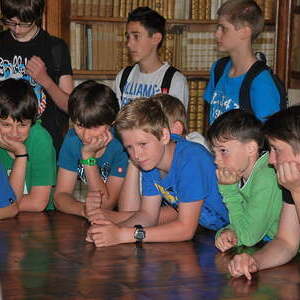 Die Lackener Firmlinge besuchen das Stift St. Florian