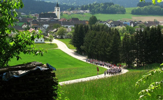 Maiprozession nach Maria Bründl 2013
