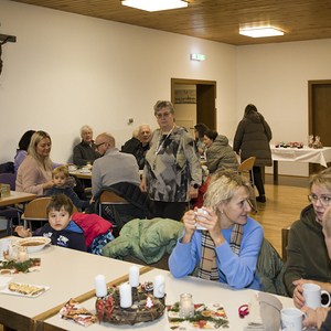 Adventkranzsegnung/Adventcafé 2024