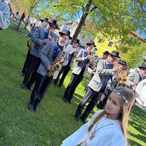Begleitet durch die musikfeldkirchendonau