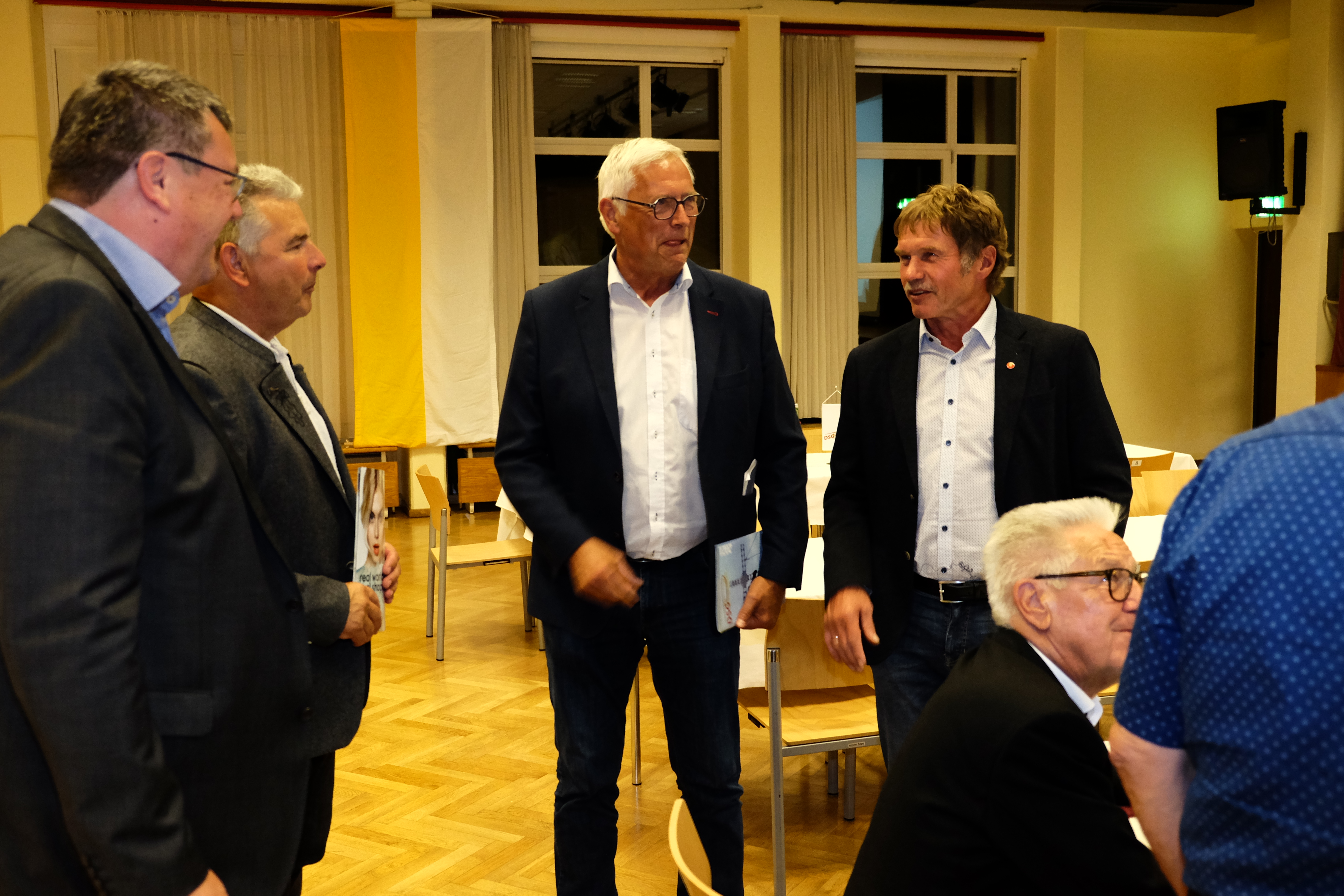 Sportunion Vizepräs. Walter Berger, DSG UKJ Froschberg Obmann Ing. Karl Gruber, Herbert Kleindessner, Peter Wildmann