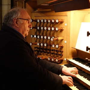 Spontane Improvisation über Bruckners Locus iste von Domorganist Wolfgang Kreuzhuber