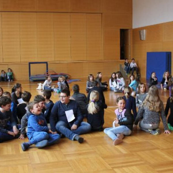 Fotos von der Übernachtungsaktion für Kinder im Pfarrheim Laakirchen