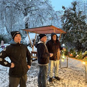 Adventfeier mit Genuss-standln in St. Quirinus