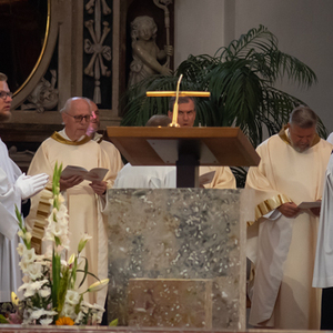 Jungfrauenweihe Bernadette Lang 15 August 2022 im Dom zu Salzburg