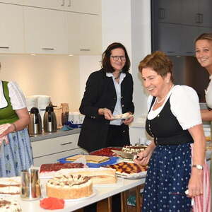 Gute Stimmung beim Ottnanger Pfarrball im Pfarrzentrum St. Stephanus