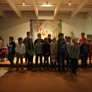 OLYMPUS DIGITAL CAMERA         