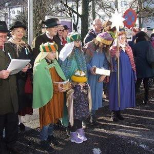 Sternsingergottesdienst & Aperschnalzen