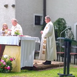 Hörende und Gehörlose feiern gemeinsam mit Generalvikar Lederhilger