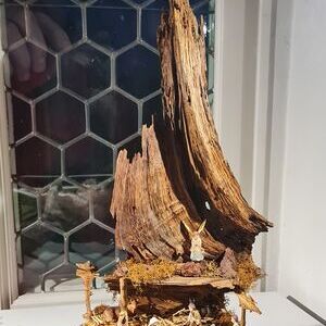 'Grottenkrippe' von Gruber Florian aus Luftenberg aus einem Wurzelstock gefertigt