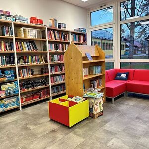 Die neu gestaltete Schul- und Gemeindebücherei Ampflwang