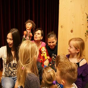 Der Kasperl und die Wunderblume