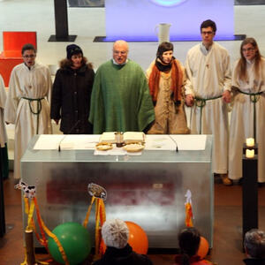 Faschingskindermesse und Pfadfinderfrühschoppen