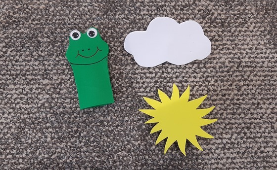 Fingerpuppe grüner Frosch, Wolke und sonne