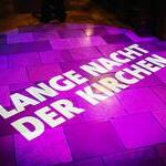 Lichtprojektion 'Lange Nacht der Kirchen' in der Linzer Ursulinenkirche.
