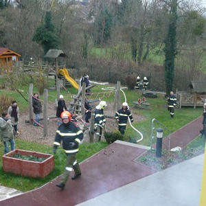 Feuerwehrübung im Kindergarten