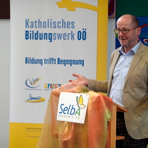 Grußworte Dr. Christian Pichler