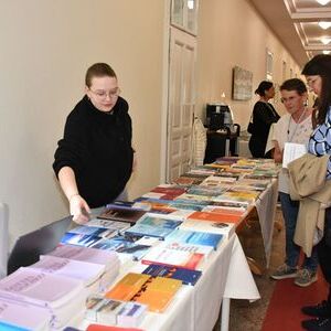 Bücherstand: Buch und Segen 