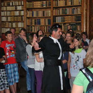 Die Lackener Firmlinge besuchen das Stift St. Florian