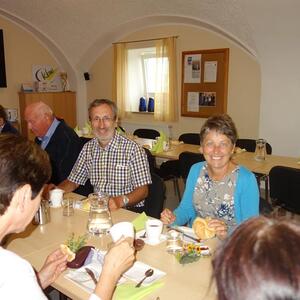 Geburtstagsfrühstück für Altpfarrer Joe