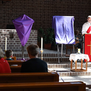 Kinderkreuzweg am Karfreitag